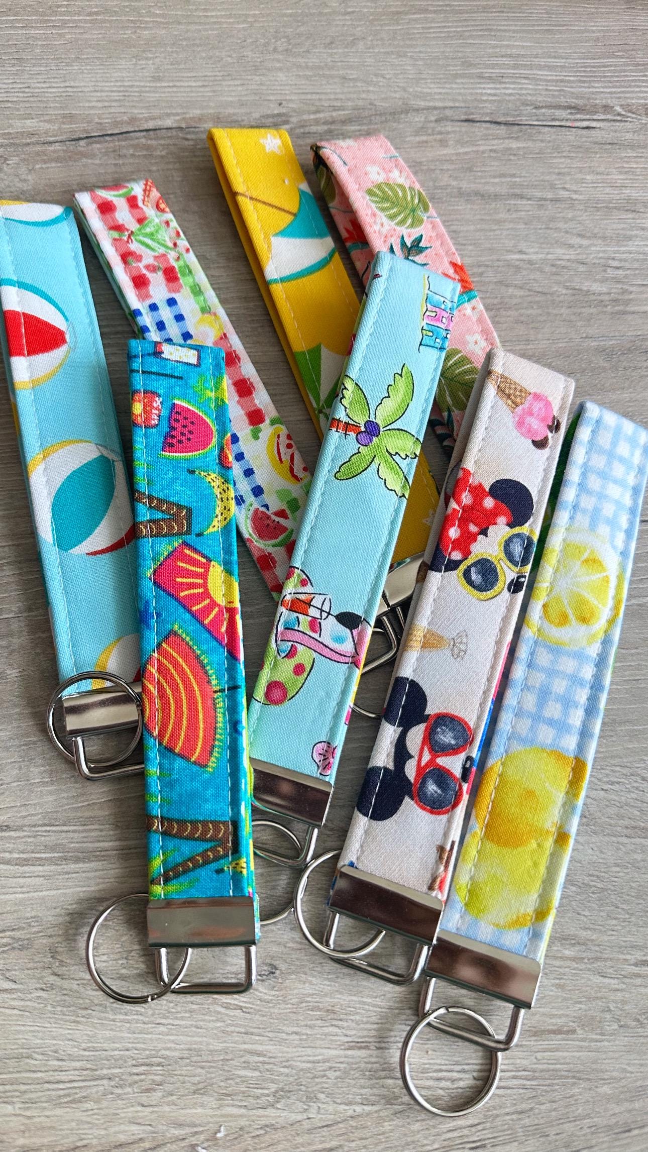 Summer keychain wristlets strap