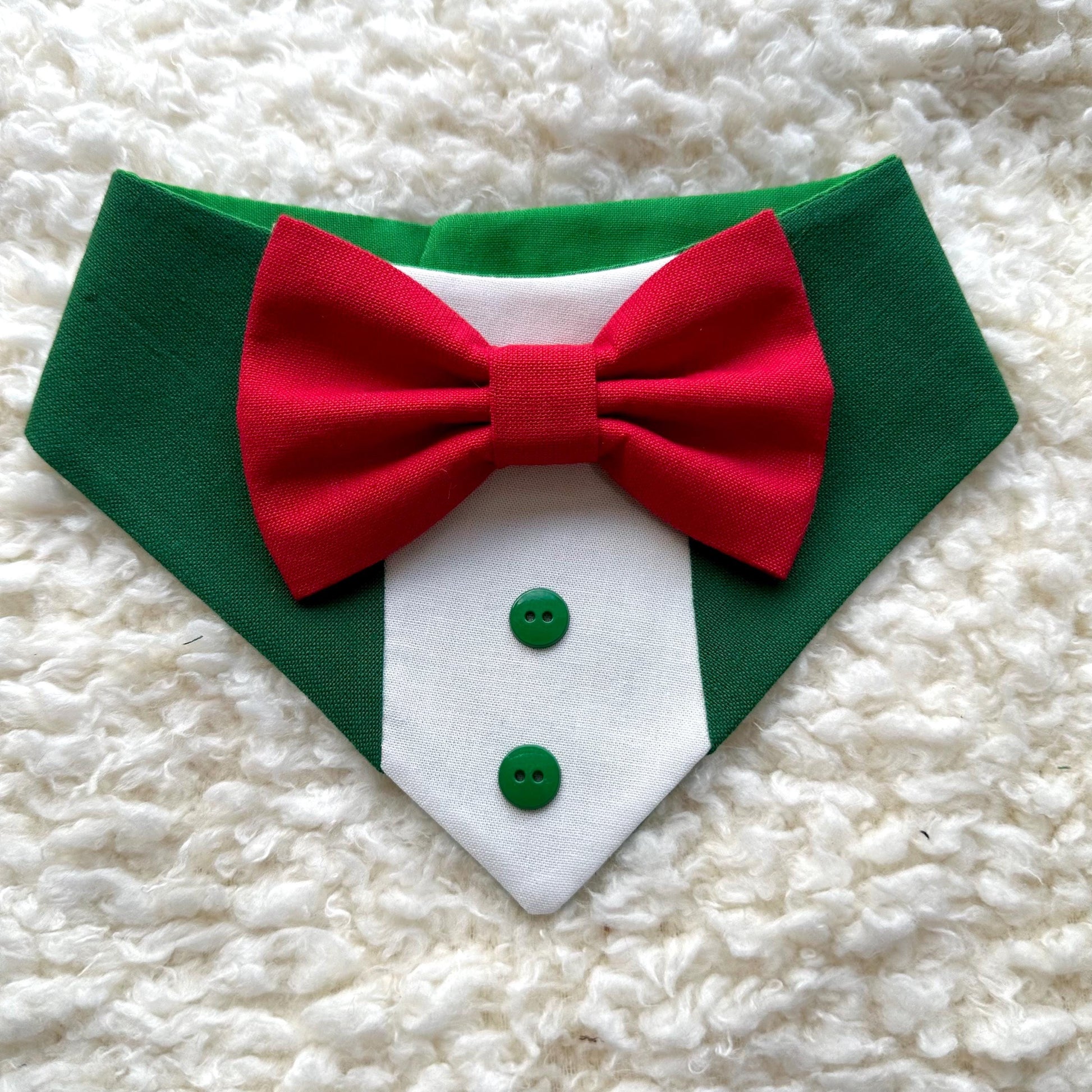 Christmas Green and Red Dog Tuxedo Bandana, Snap on bandana for christmas gift, Puppies dog scarf XMas gift, pet accesories for holiday