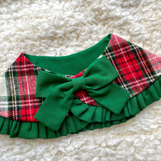 Christmas Dog Bandana Cape with Ruffle, Red white tartan Neck Collar Girl, Dog Accessories Scarf, Dog Mom Gift, Gift for puppies