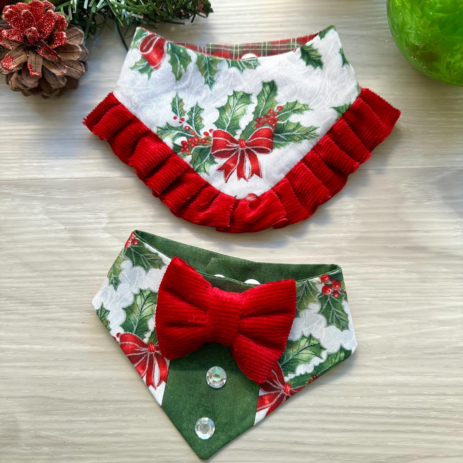 Christmas Mistletoe W/Ruffles Dog bandana, snap closure dog bandana, holiday dog bandana, red dog bandana, ruffle trim dog bandana