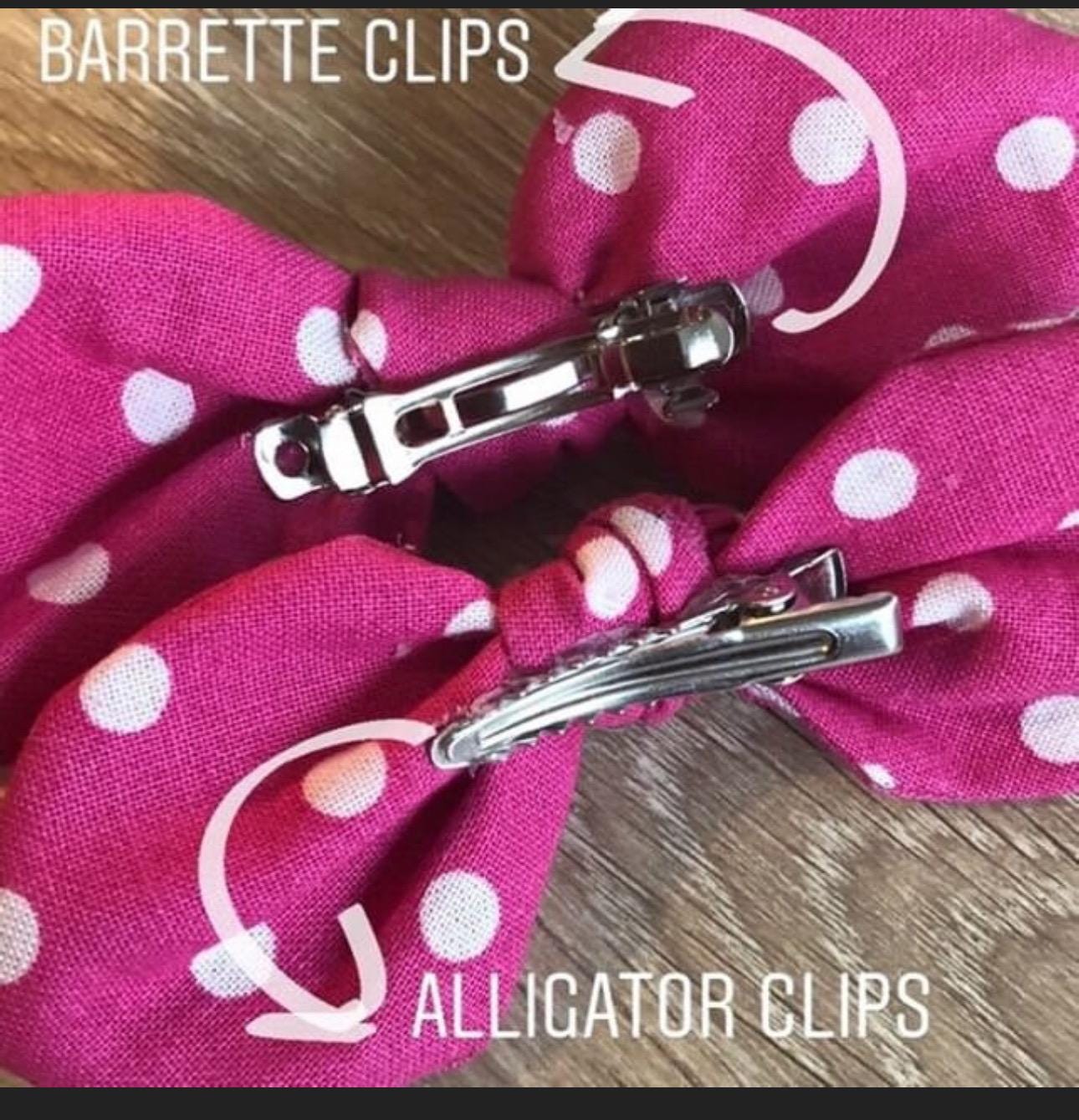 Valentines dog hair bow, Puppy hair bow, girl dog bow, hair clip for dogs, alligator clip, french barrette clip, Pet hair clips, dog bows