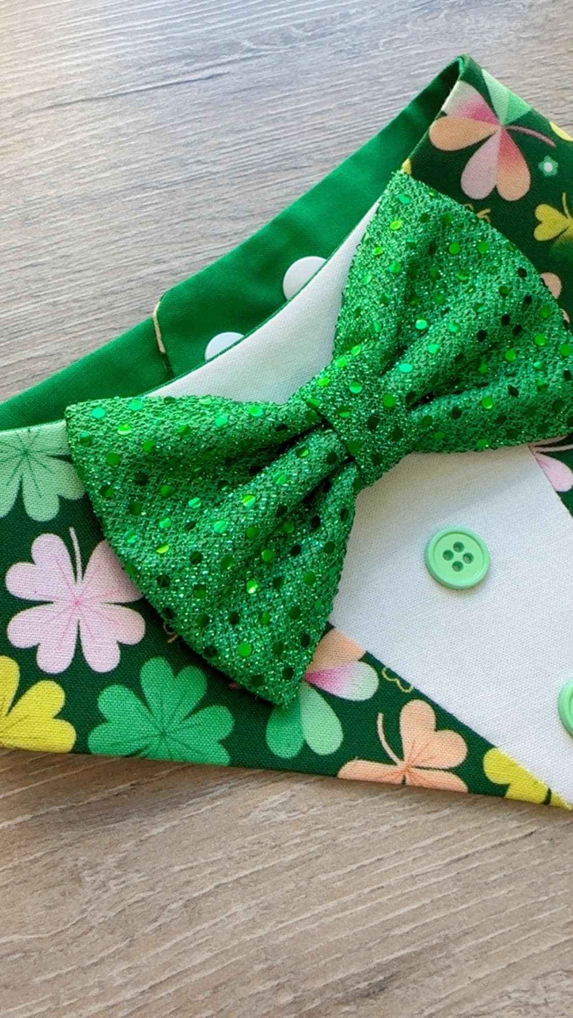 St. Patrick Dog Tuxedo Bandana, Chalk shamrocks