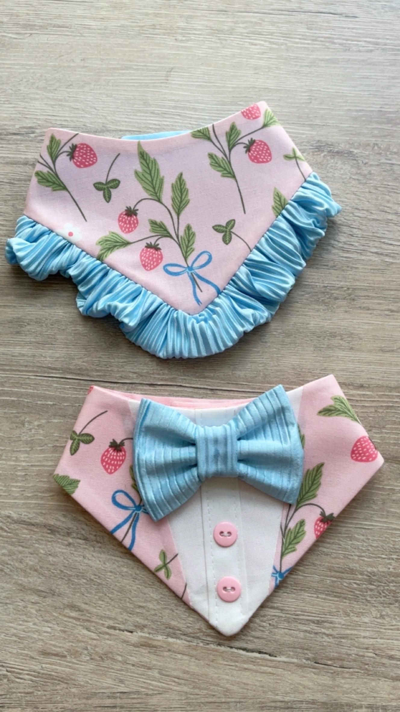 Spring Berries and Bows Ruffle Dog Bandana, Garden Party Berries Dog Bow, Berry Festive Floral Neckwear, Handmade Dog Bandana, Strawberry