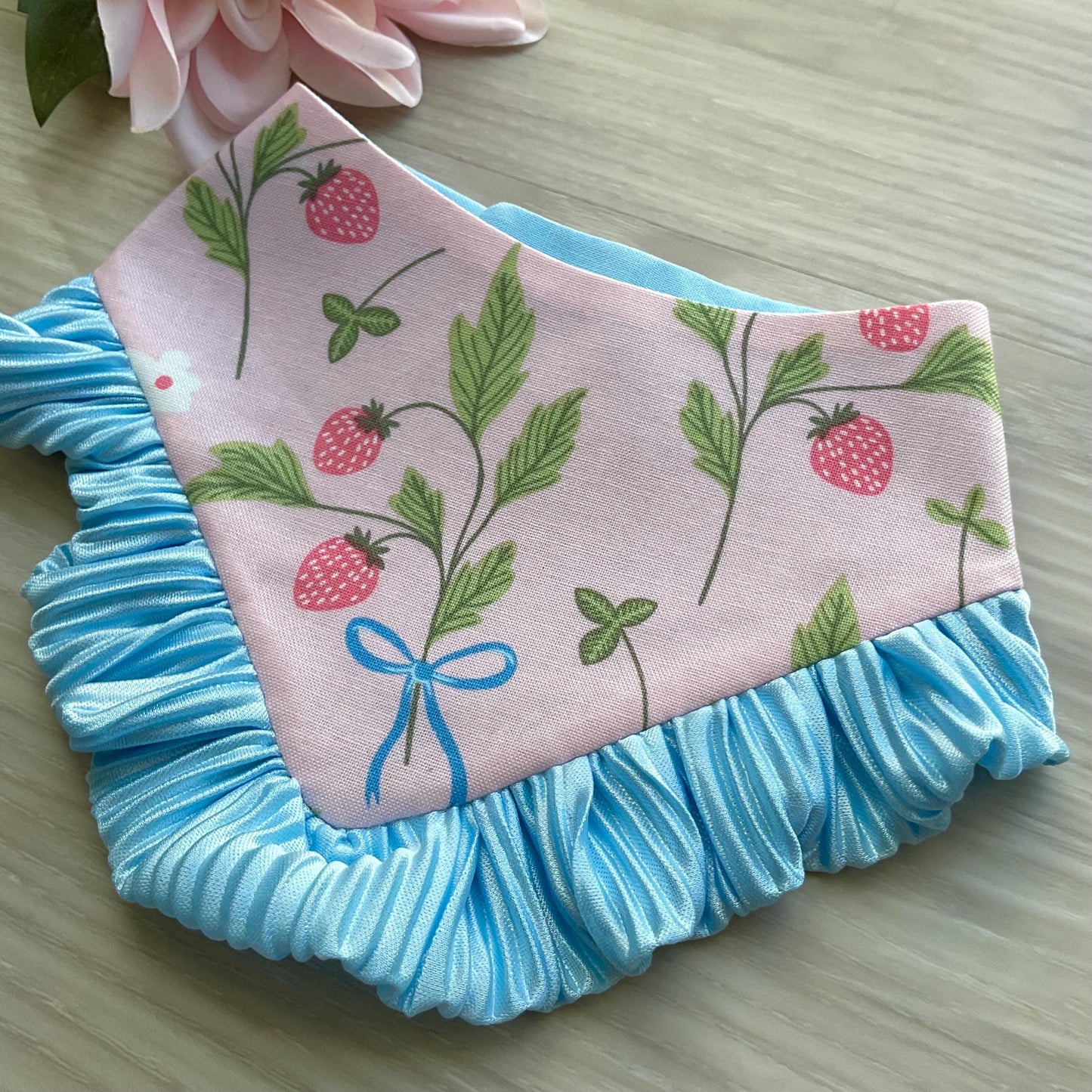 Spring Berries and Bows Ruffle Dog Bandana, Garden Party Berries Dog Bow, Berry Festive Floral Neckwear, Handmade Dog Bandana, Strawberry