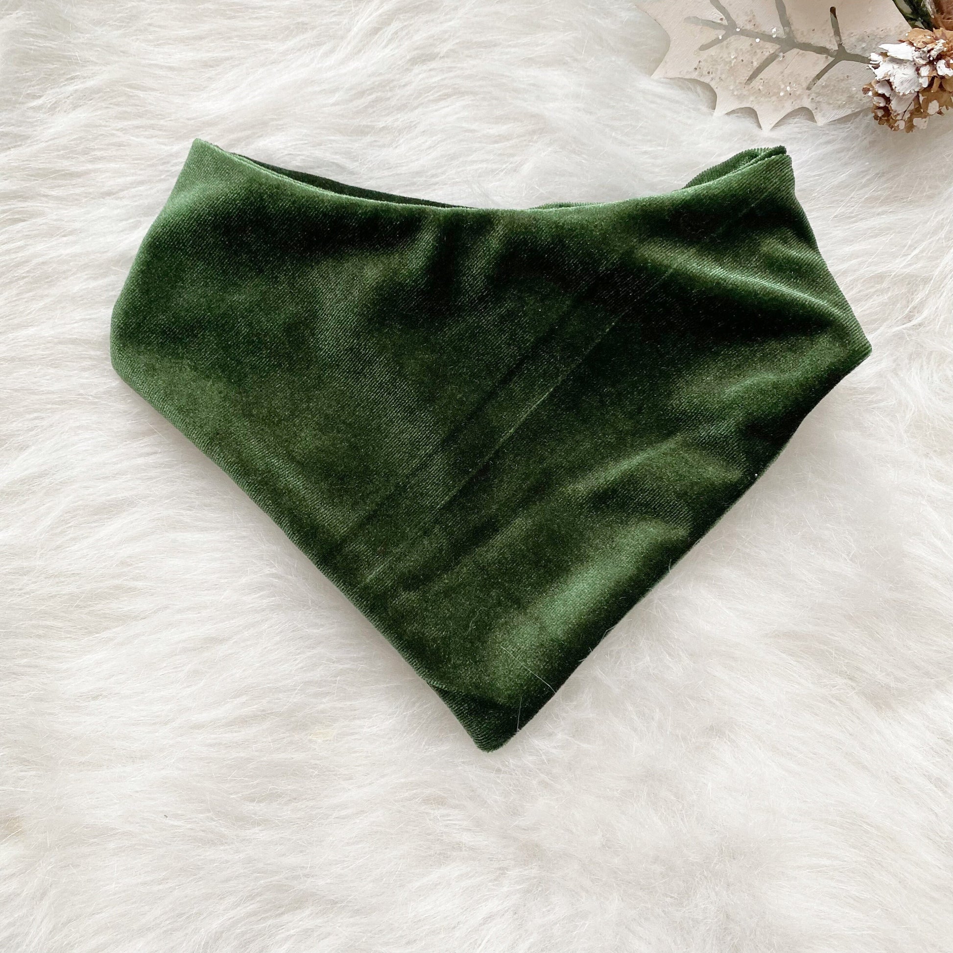 New! Velvet Green Dog bandana, Fancy bandana, Snap on Bandana, Matching hair-bow, Bow and Bandana, Christmas bandana