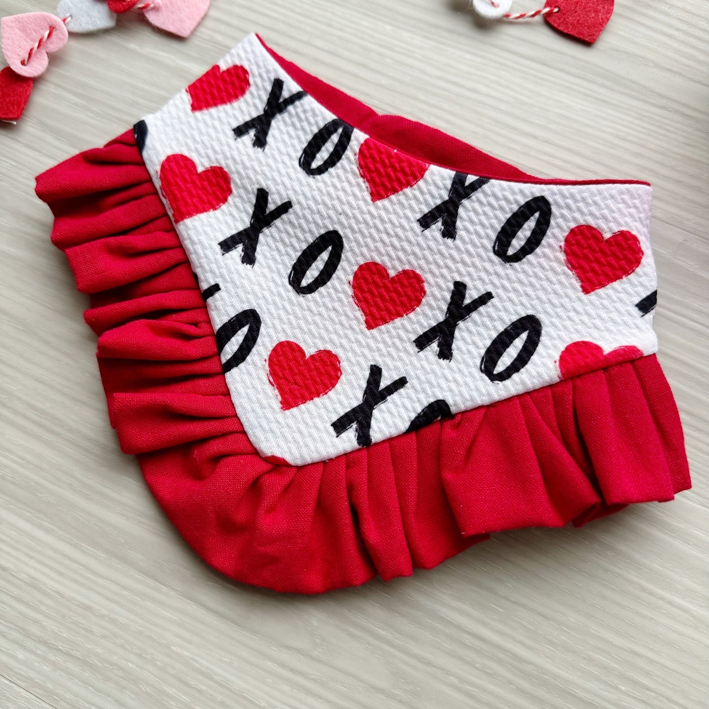 XoXo Valentines dog bandana with ruffles, Snap on Bandana, Matching hair-bow, Bow and Bandana, Xoxo bandana